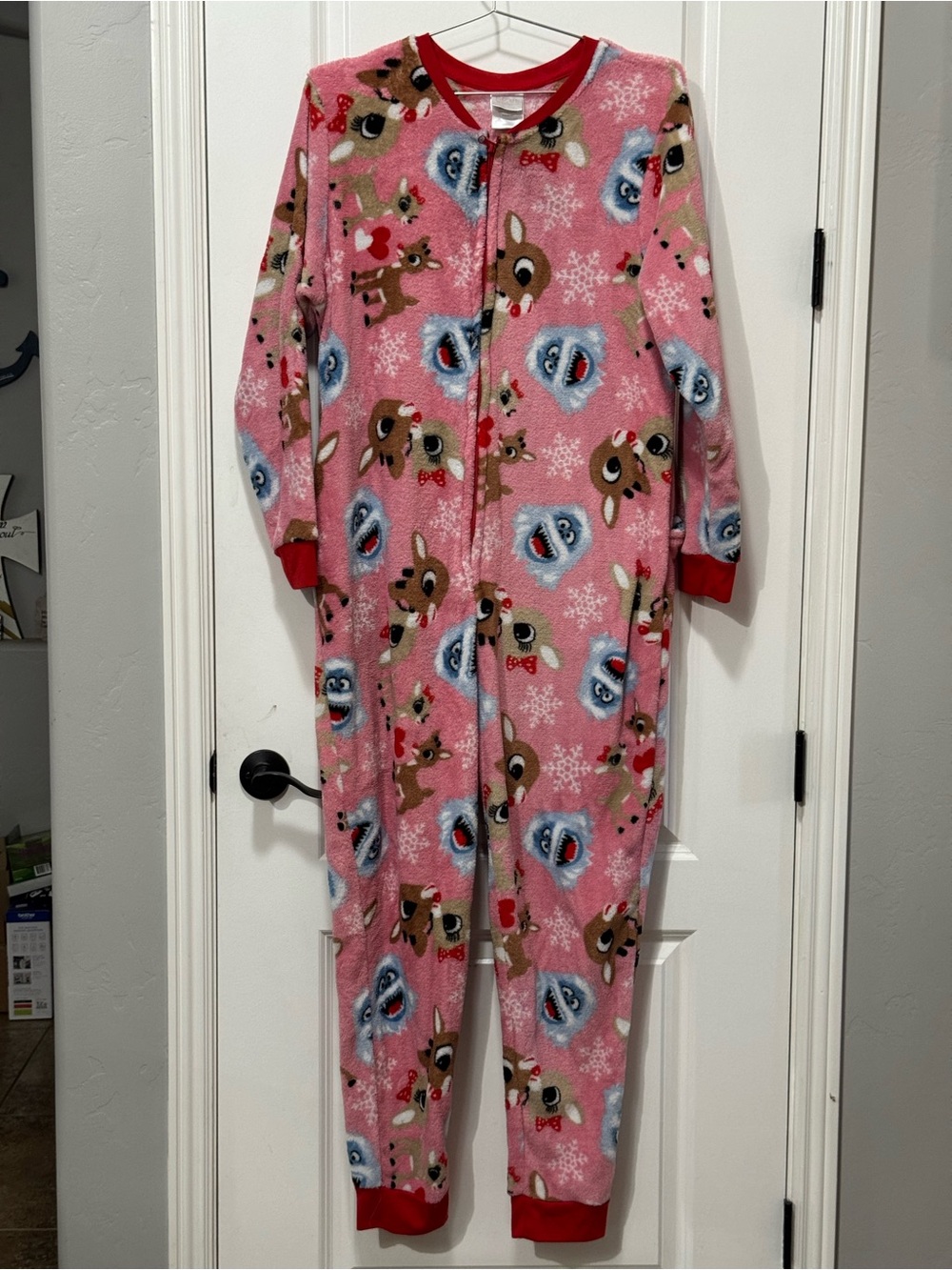 Woman’s 2 XL Pink Holiday Fleece One-Piece Pajamas